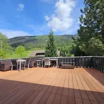 Holiday home Urlaub Mit Bergblick - In *